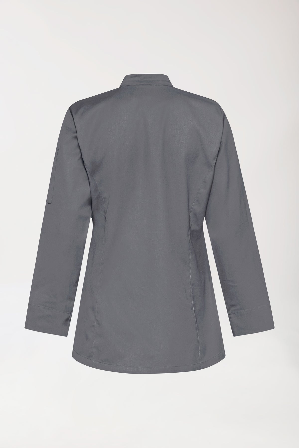 Rückansicht der CLINIC DRESS Gastro Kochjacke für Damen – 1/1 Arm, steingrau, mit langen Ärmeln, Stehkragen, Seitenschlitzen und einer Druckknopfleiste., Rückansicht