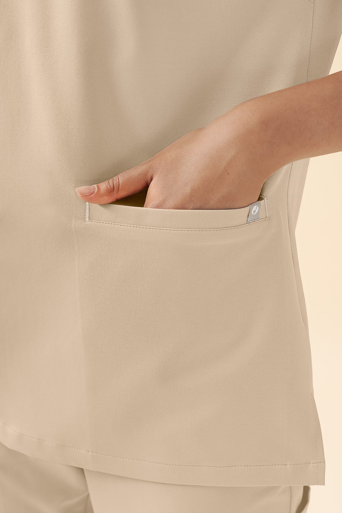 KAERE Schlupfkasack Damen - V-Ausschnitt sand