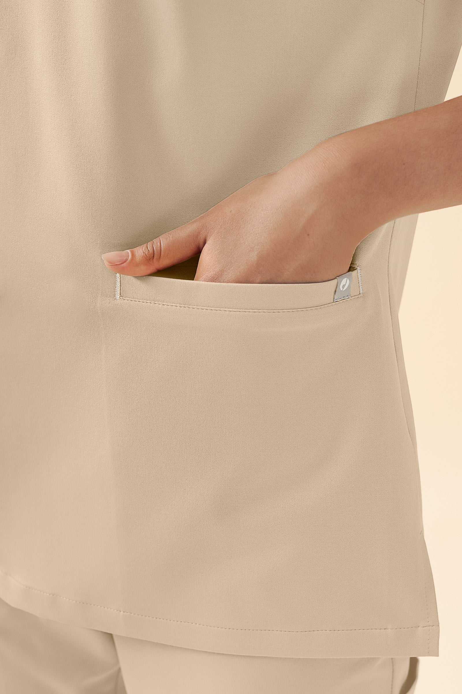 KAERE Schlupfkasack Damen - V-Ausschnitt sand