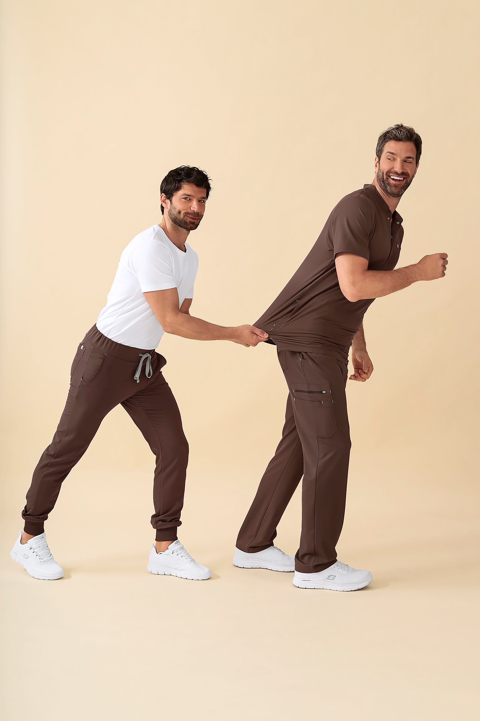 KAERE Hose Herren - gerader Saum mit Beintaschen coffee, Vorderansicht