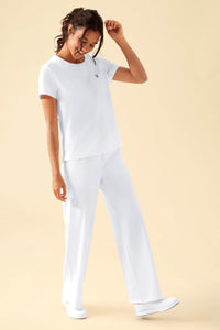 KAERE Shirt Damen - Rundhalsausschnitt weiß