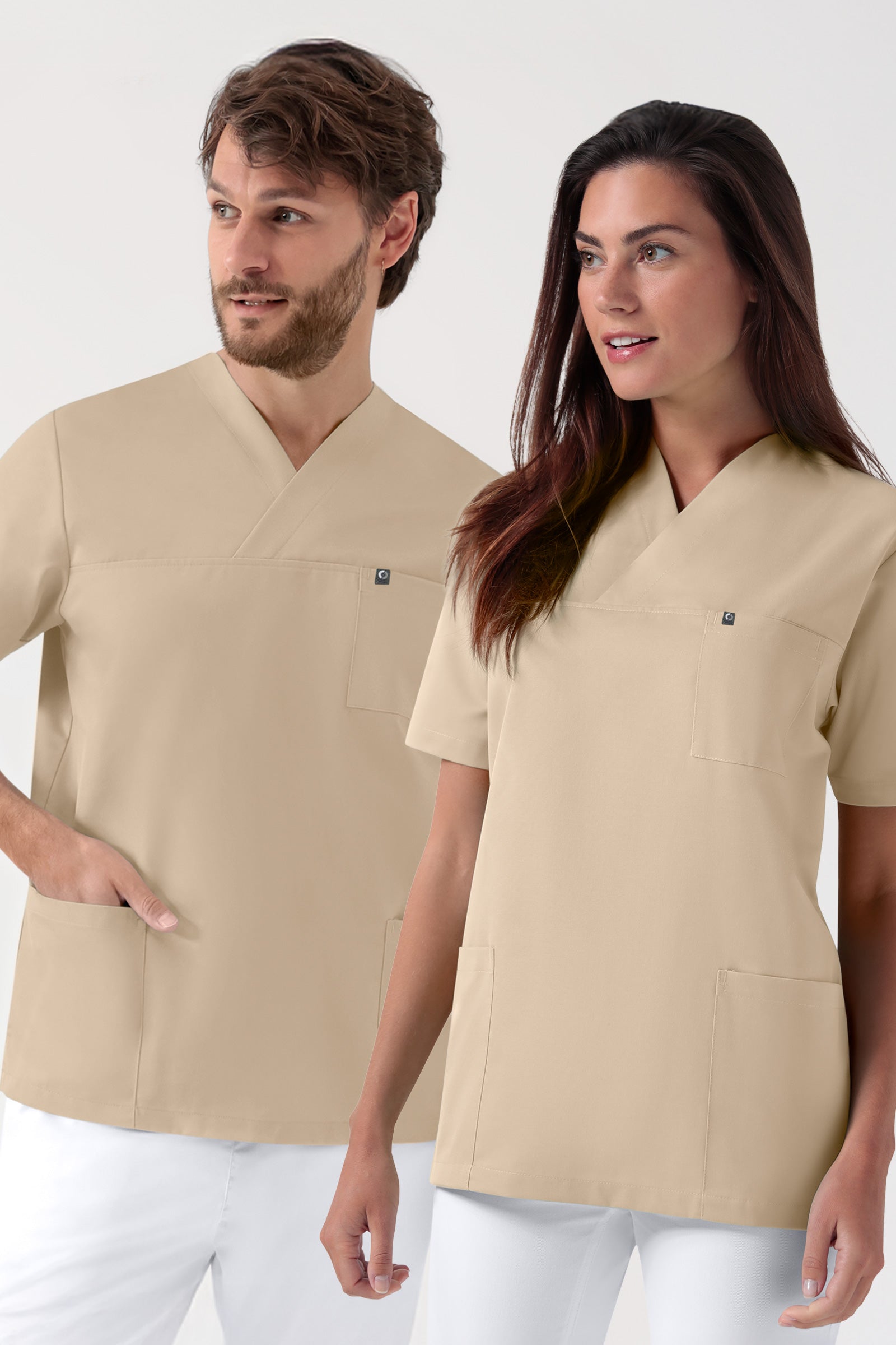 GREEN Stretch Schlupfkasack Unisex - V-Ausschnitt sand, Vorderansicht