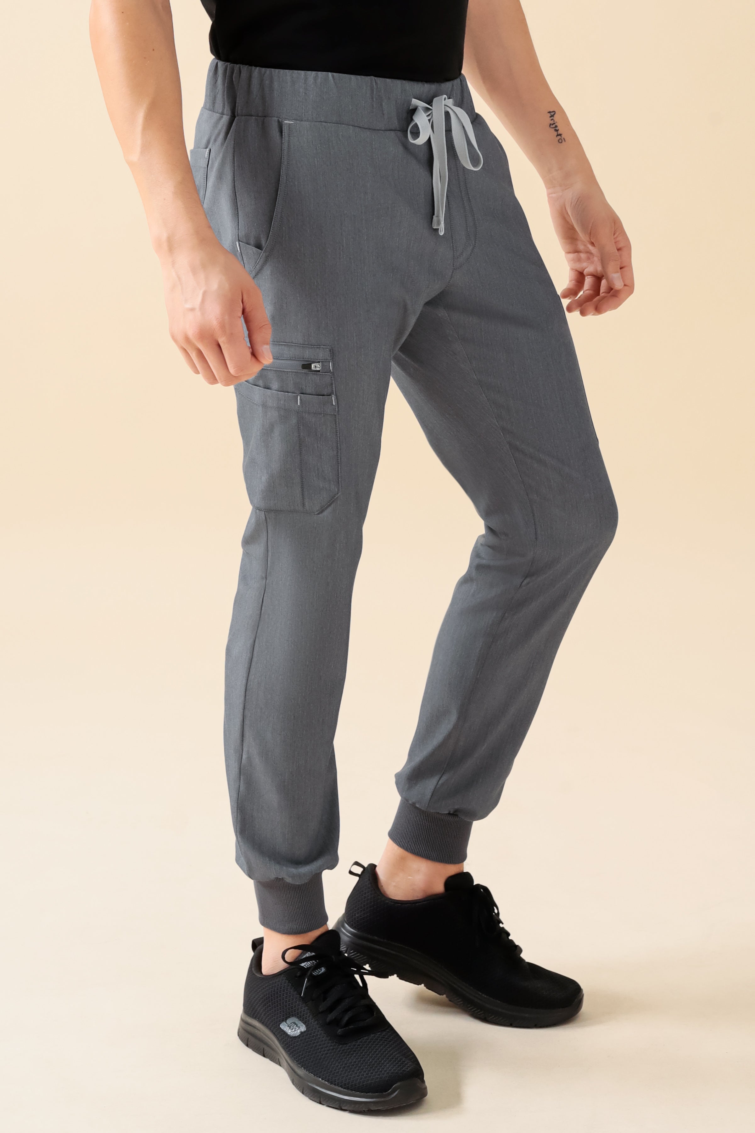 KAERE Hose Herren - Saumbündchen mit Beintaschen grau melange, Vorderansicht