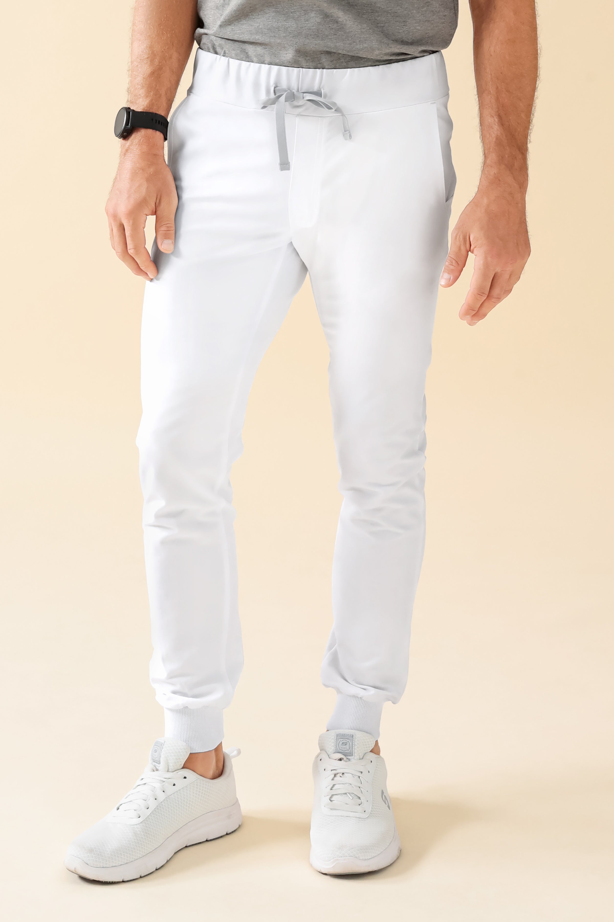 KAERE Hose Herren - Saumbündchen ohne Beintaschen weiß, Vorderansicht