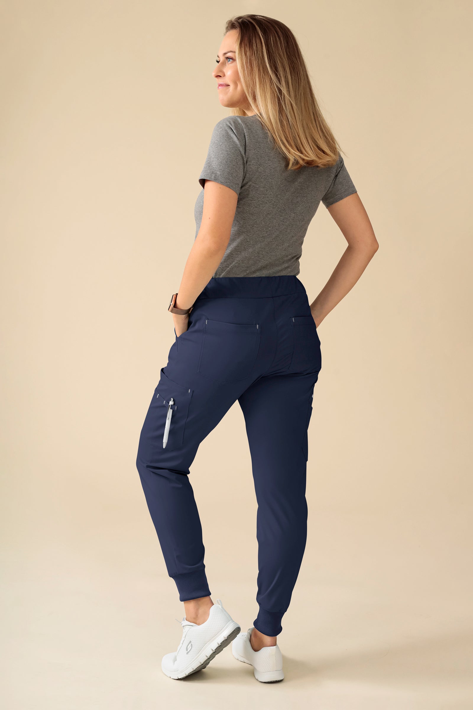 KAERE Hose Damen - Saumbündchen Kurzgr. mit Beintaschen navy, Rückansicht 