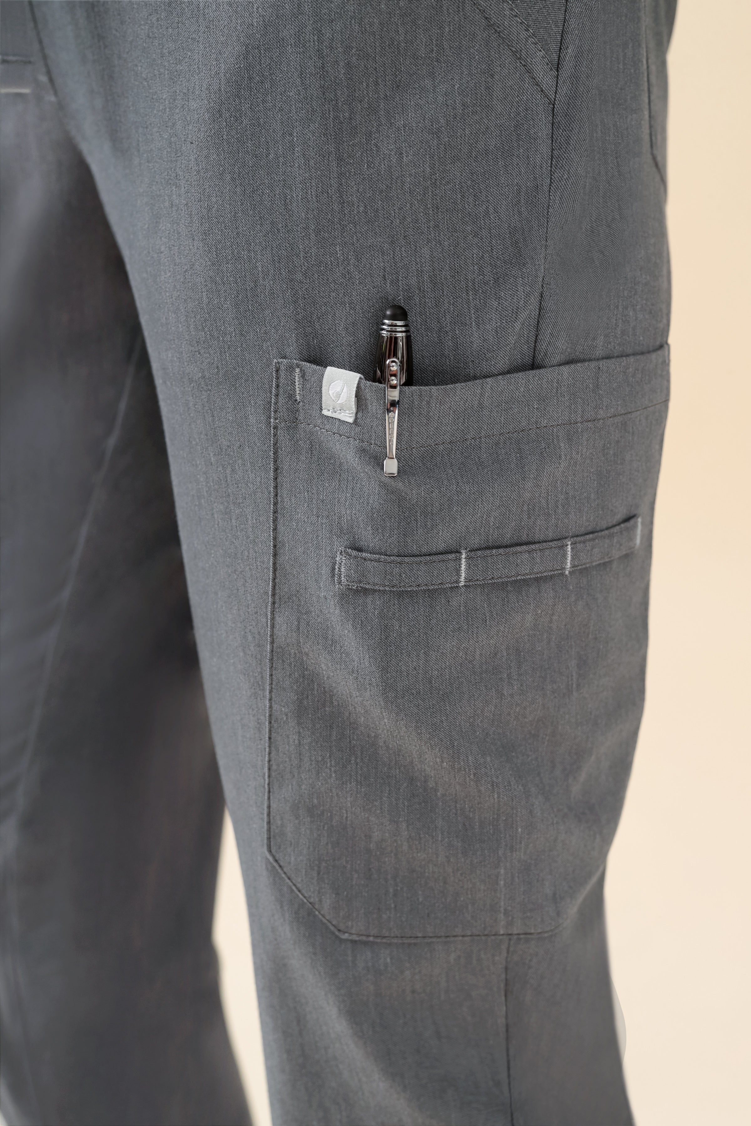 KAERE Hose Damen - Saumbündchen mit Beintaschen grau melange