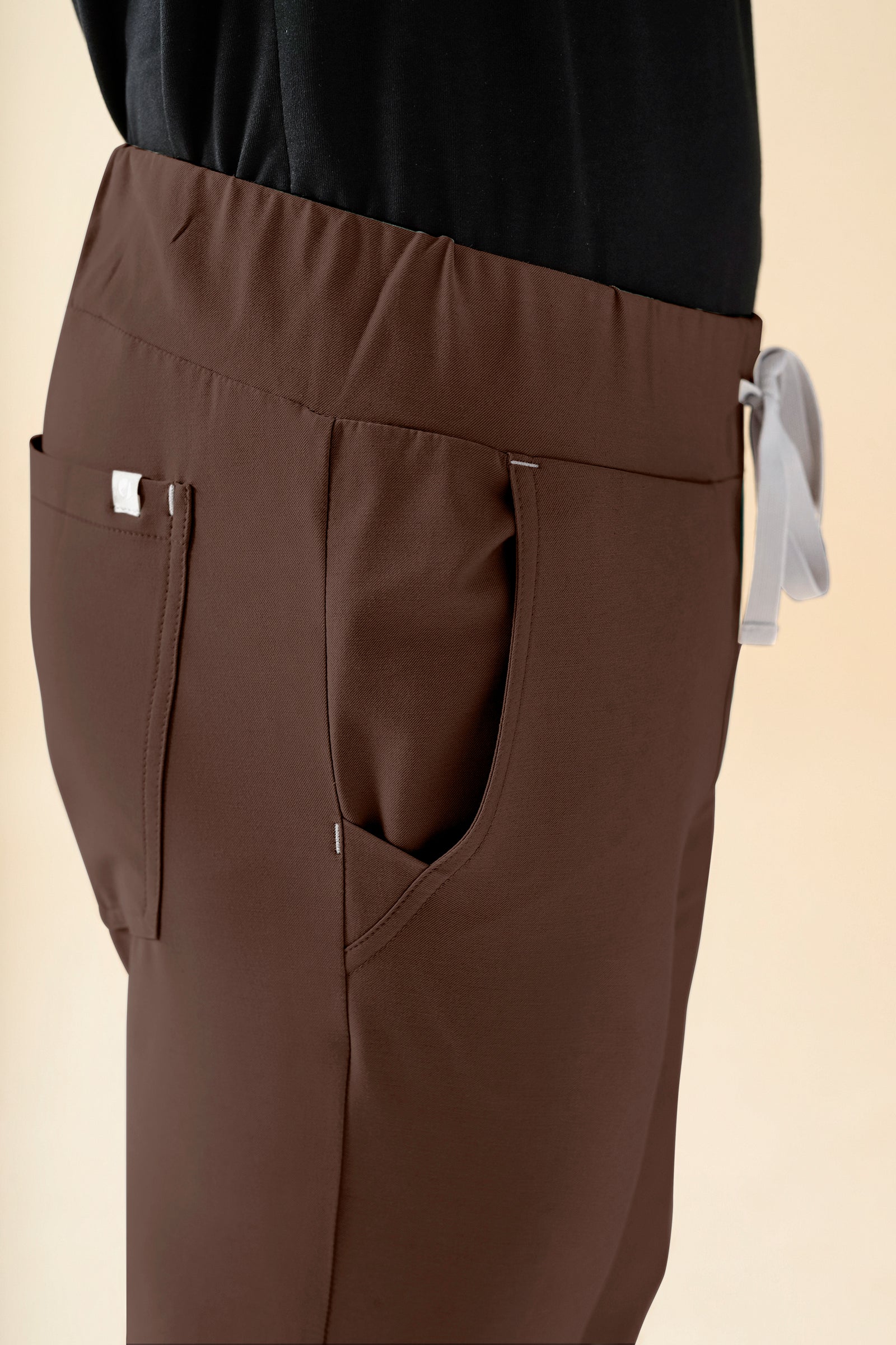 KAERE Hose Herren - gerader Saum ohne Beintaschen coffee