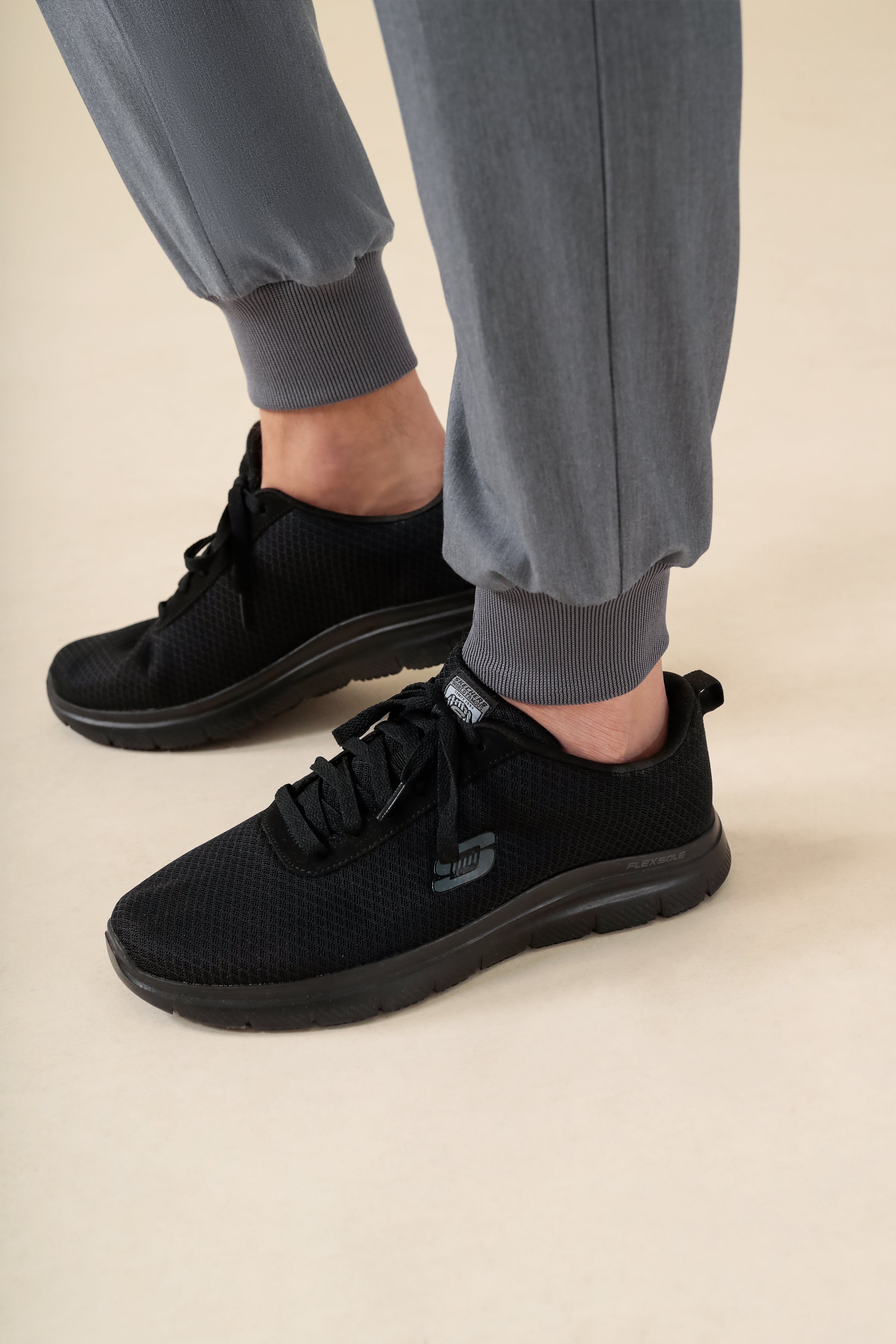 KAERE Hose Herren - Saumbündchen Kurzgr. mit Beintaschen grau melange