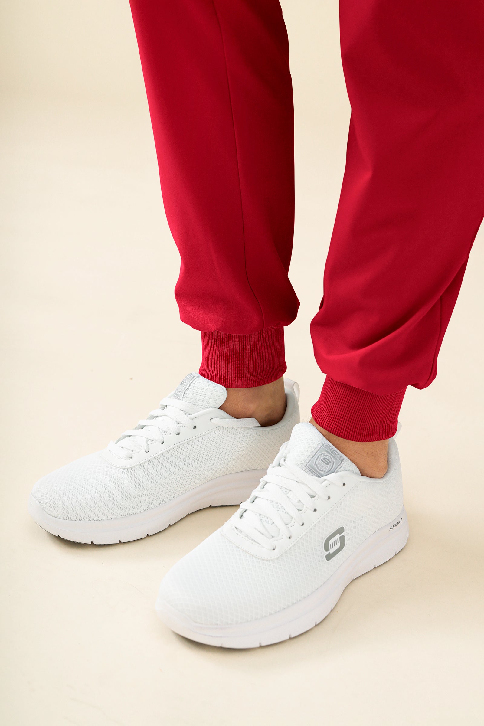 KAERE Hose Herren - Saumbündchen mit Beintaschen rot