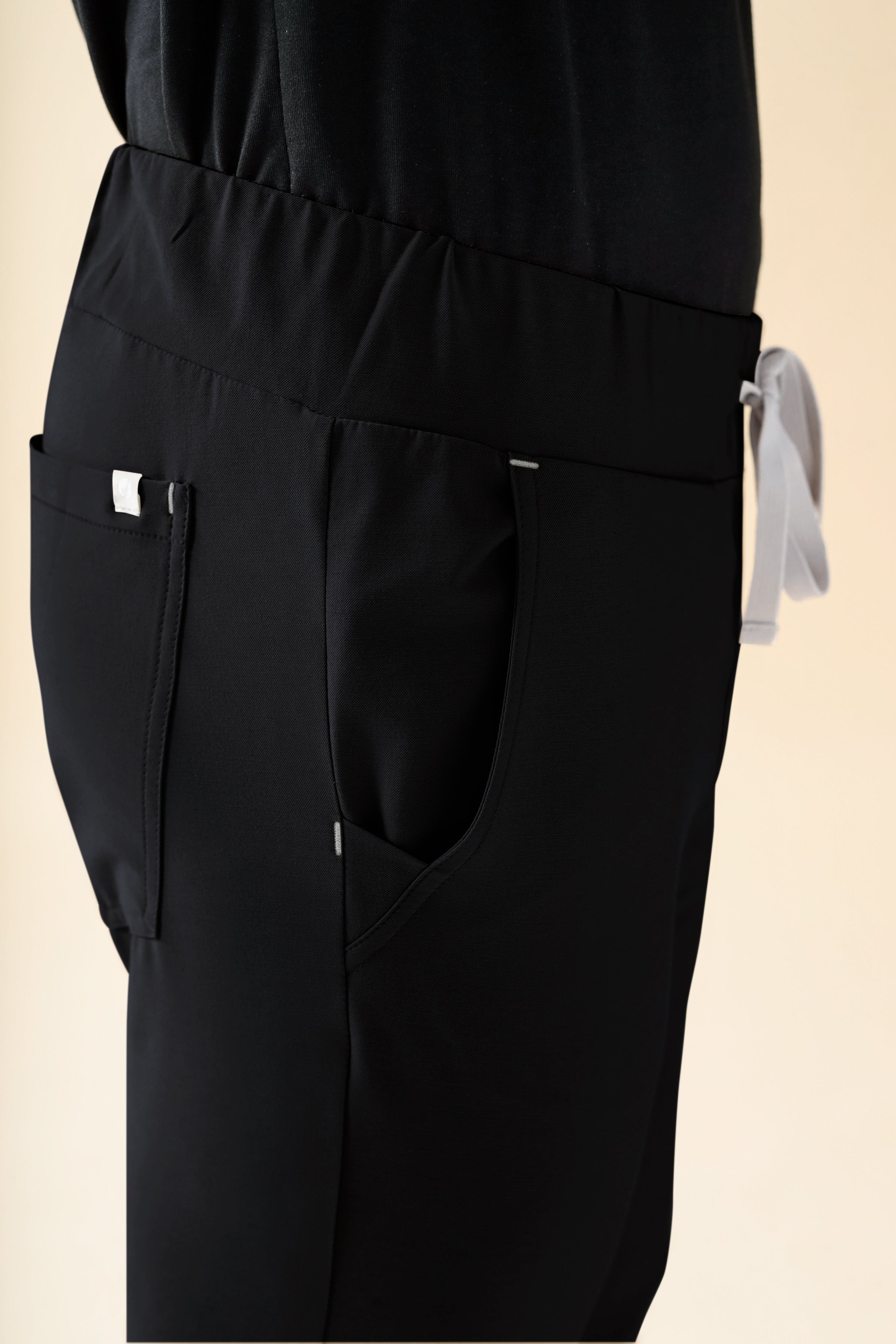 KAERE Hose Herren - gerader Saum ohne Beintaschen schwarz