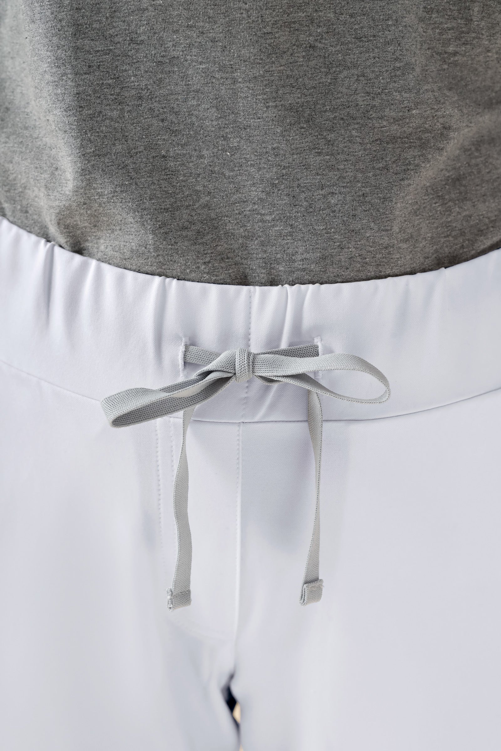 KAERE Hose Damen - gerader Saum ohne Beintaschen weiß