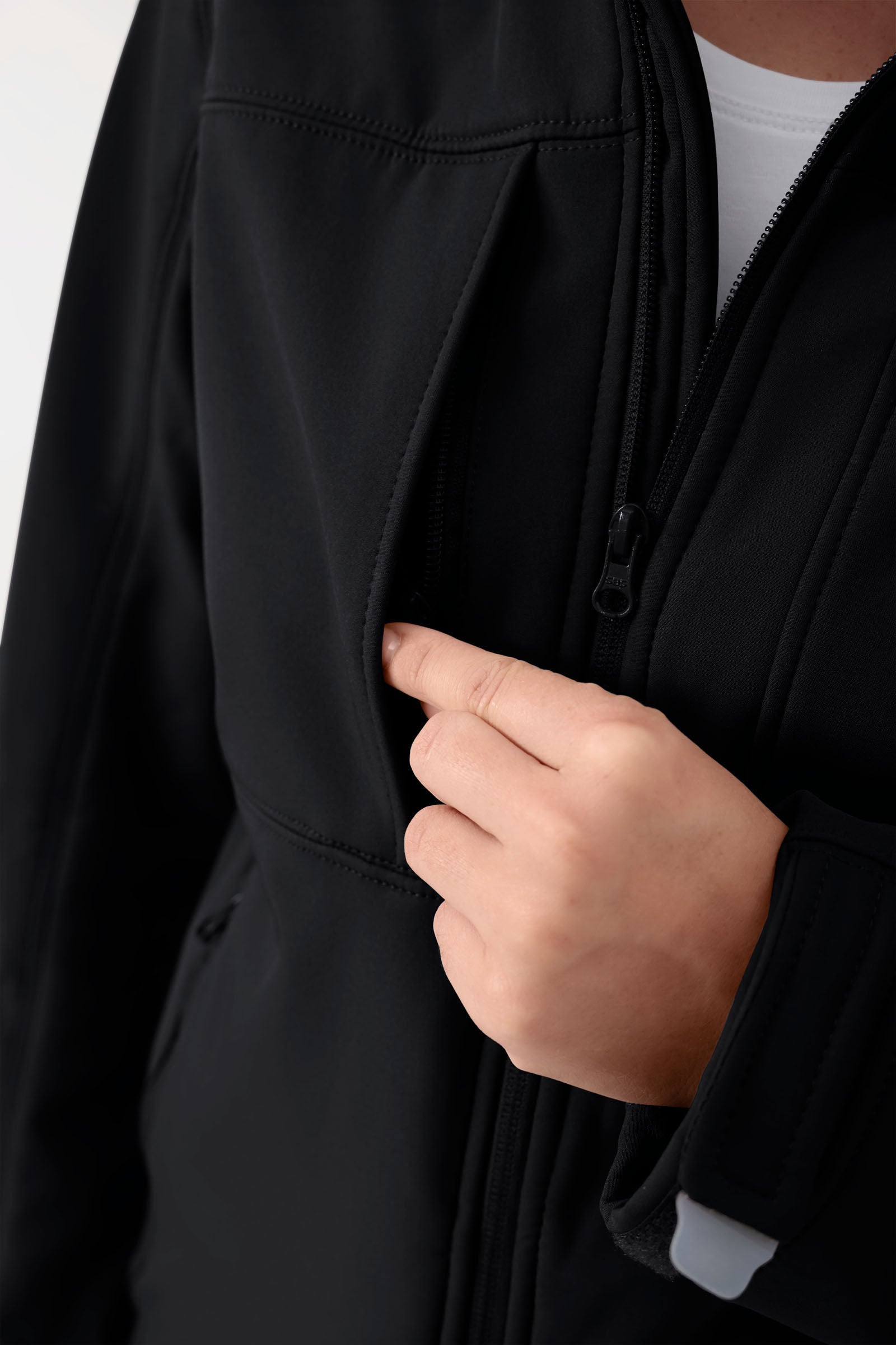 Softshell Jacken Unisex - abnehmbare Kapuze schwarz