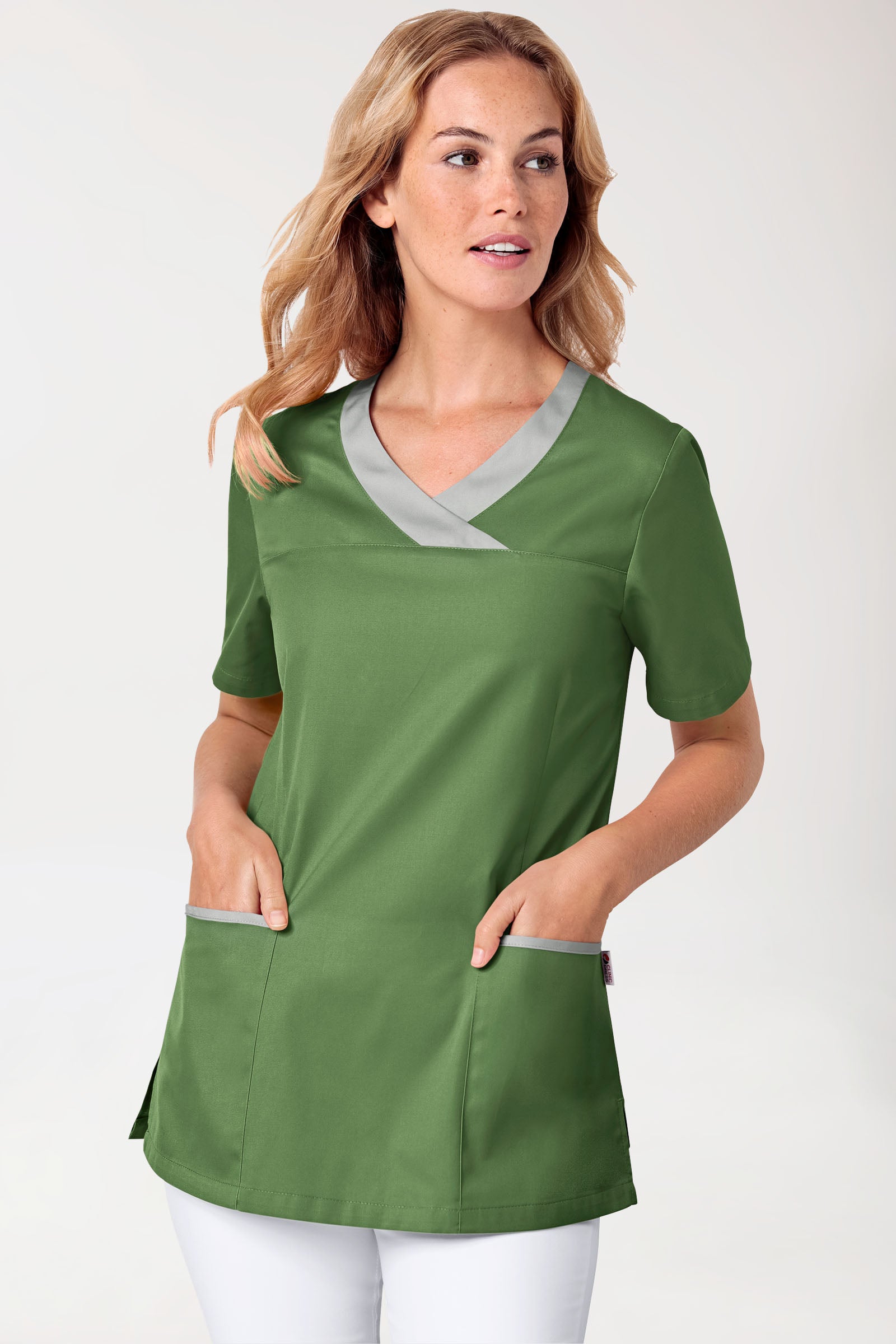 CORE Schlupfkasack Damen wiesengrün/grau, Vorderansicht 