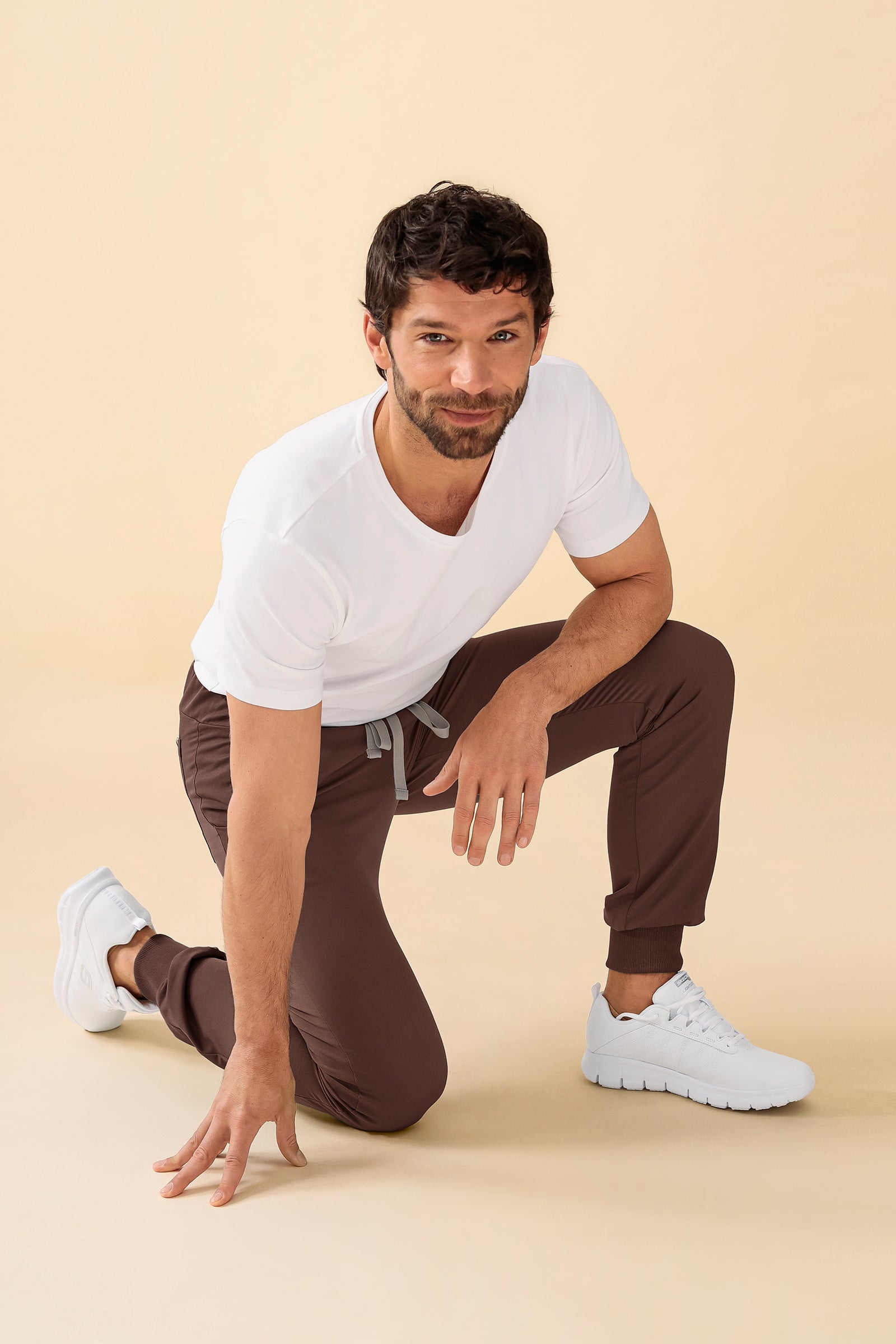 KAERE Hose Herren - Saumbündchen Kurzgr. ohne Beintaschen coffee, Vorderansicht 