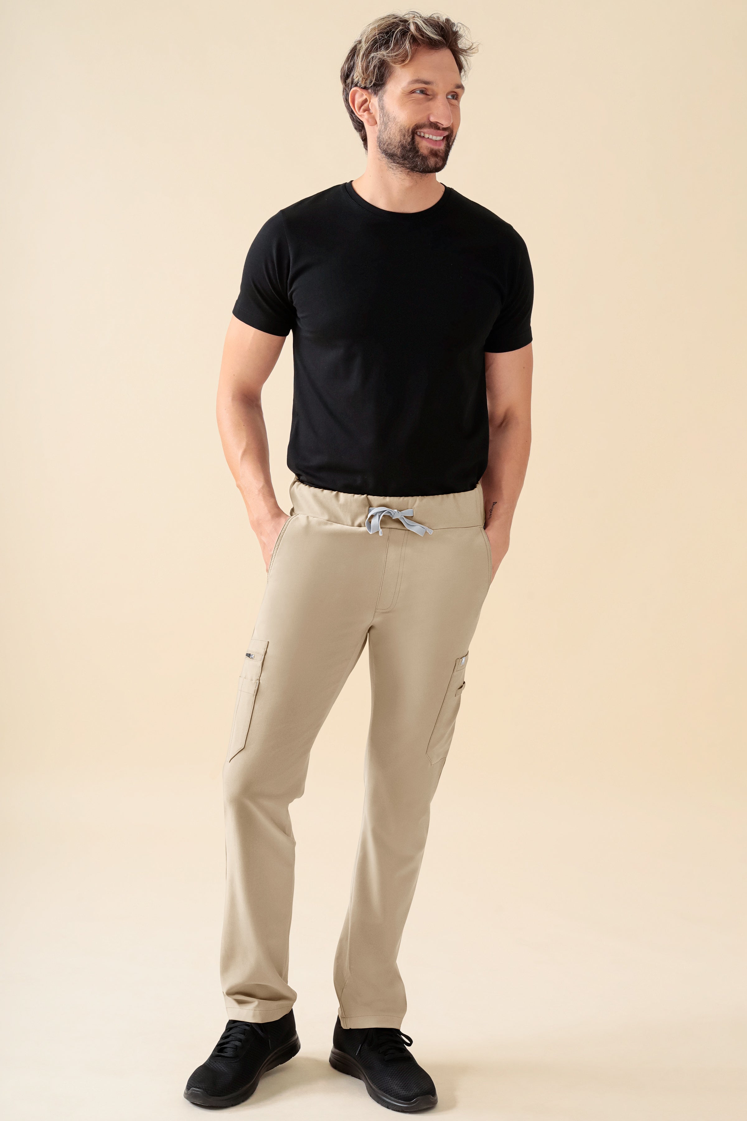 KAERE Hose Herren - gerader Saum mit Beintaschen sand, Vorderansicht 