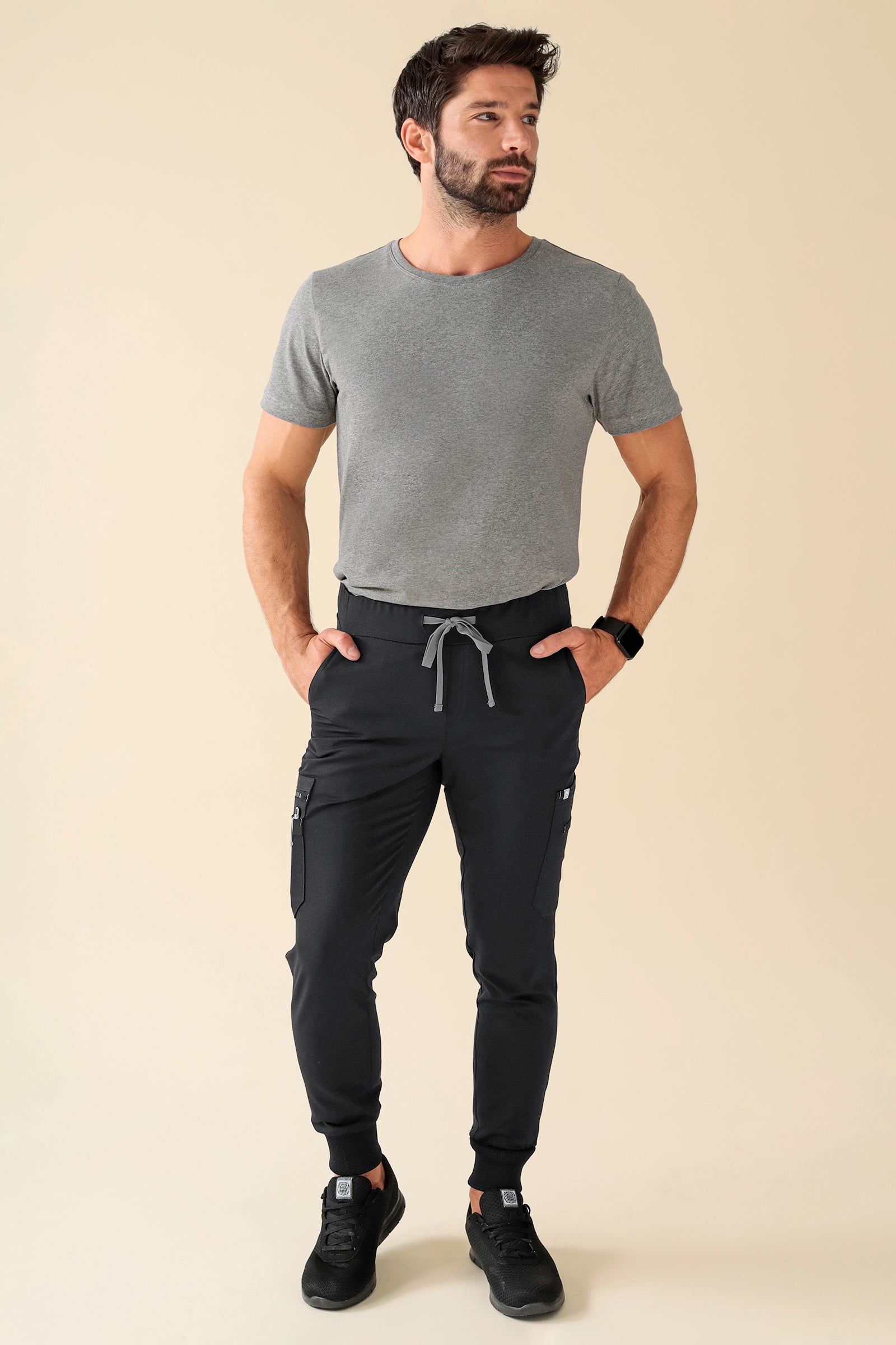 KAERE Hose Herren - Saumbündchen Kurzgr. mit Beintaschen schwarz