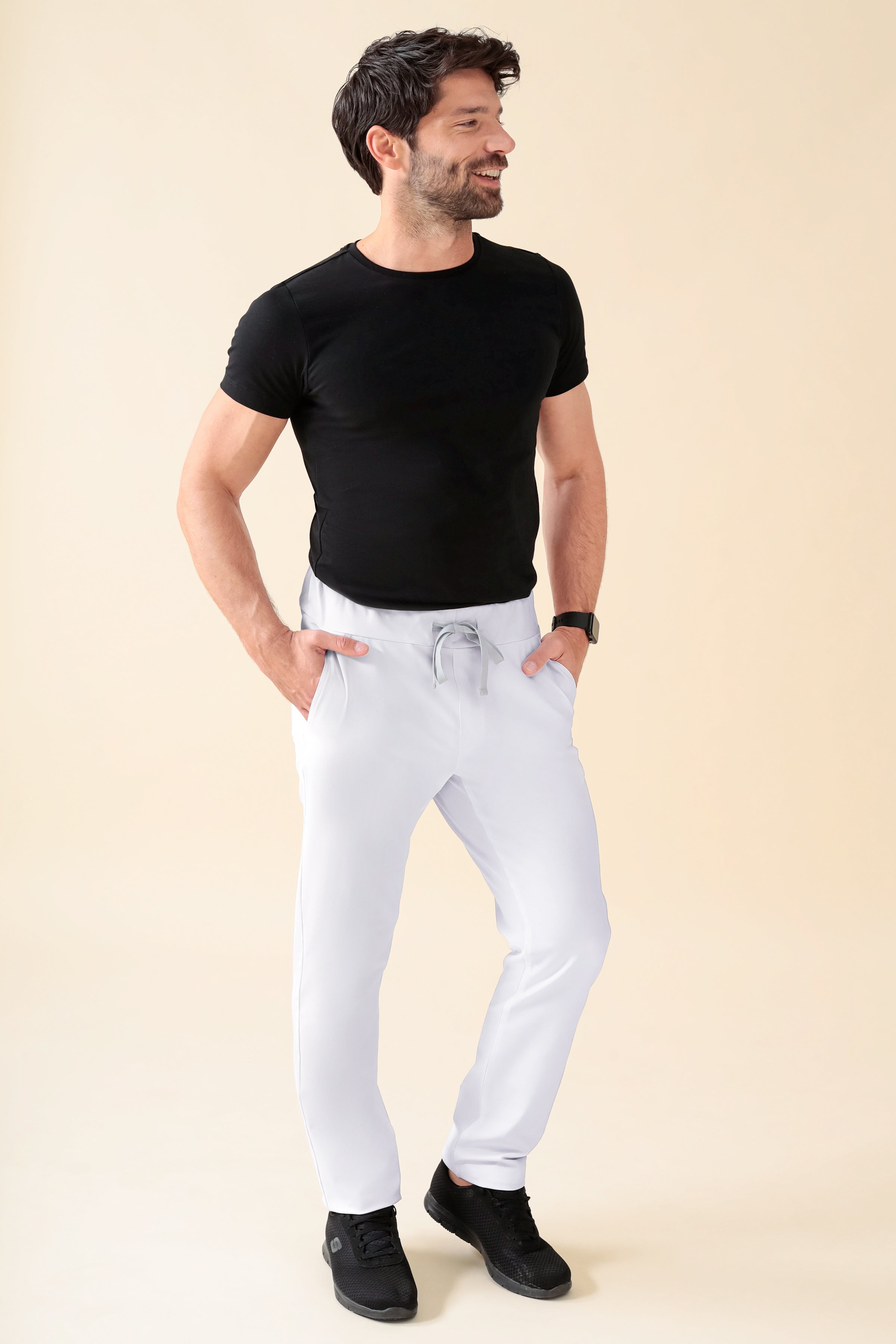 KAERE Hose Herren - gerader Saum Kurzgr. ohne Beintaschen weiß, Vorderansicht 