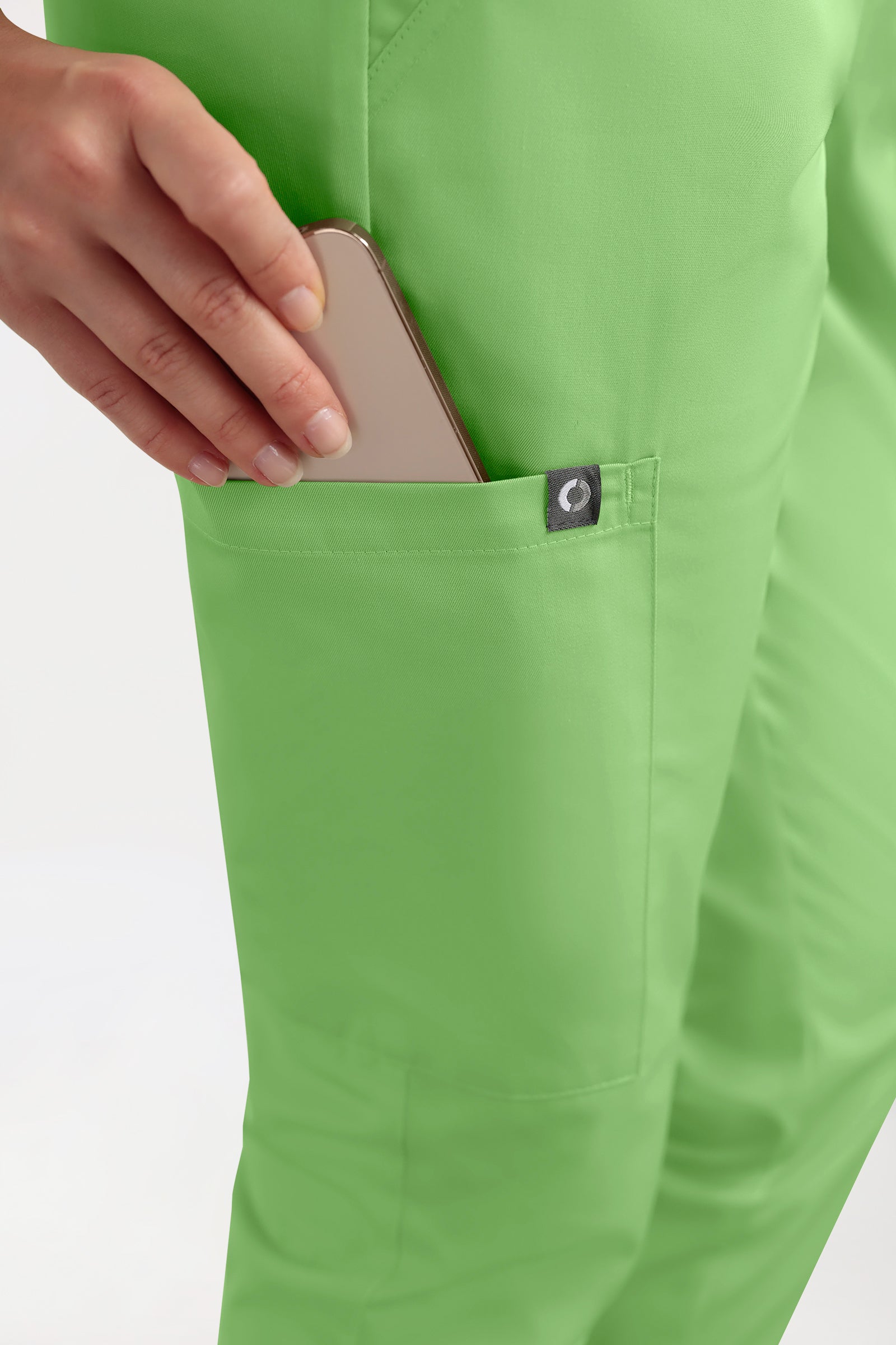 CORE Cargohose Damen - Jogpants Style apfelgrün