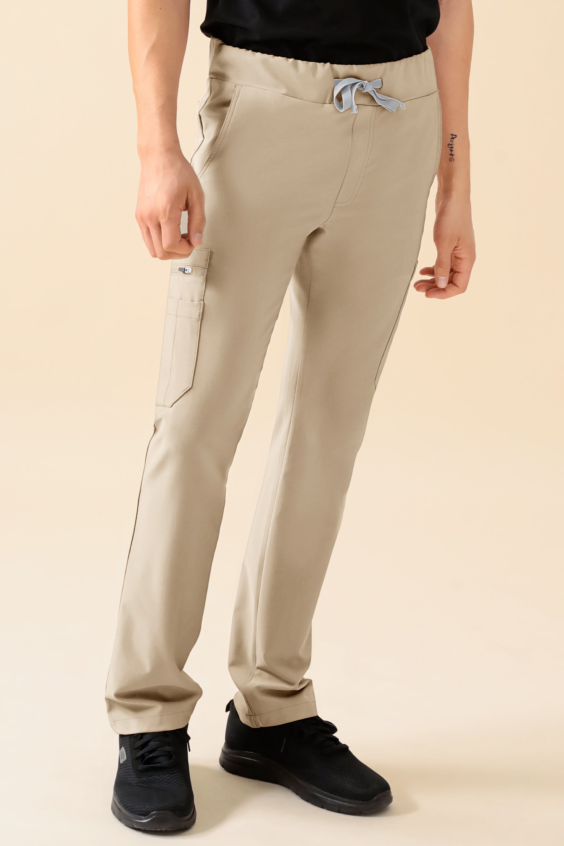 KAERE Hose Herren - gerader Saum mit Beintaschen sand, Vorderansicht 